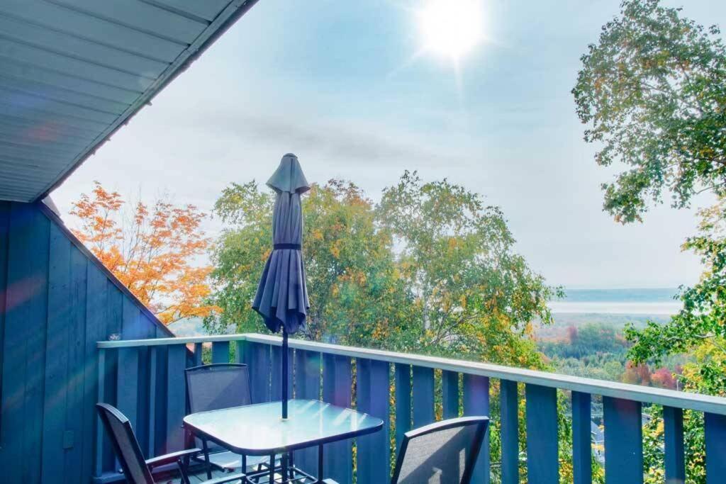 Chalet Mont Sainte-Anne 보프레 외부 사진